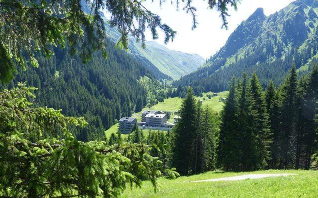 Apartment Typ C Im Alpin Resort Mo Gargellen Exterior photo